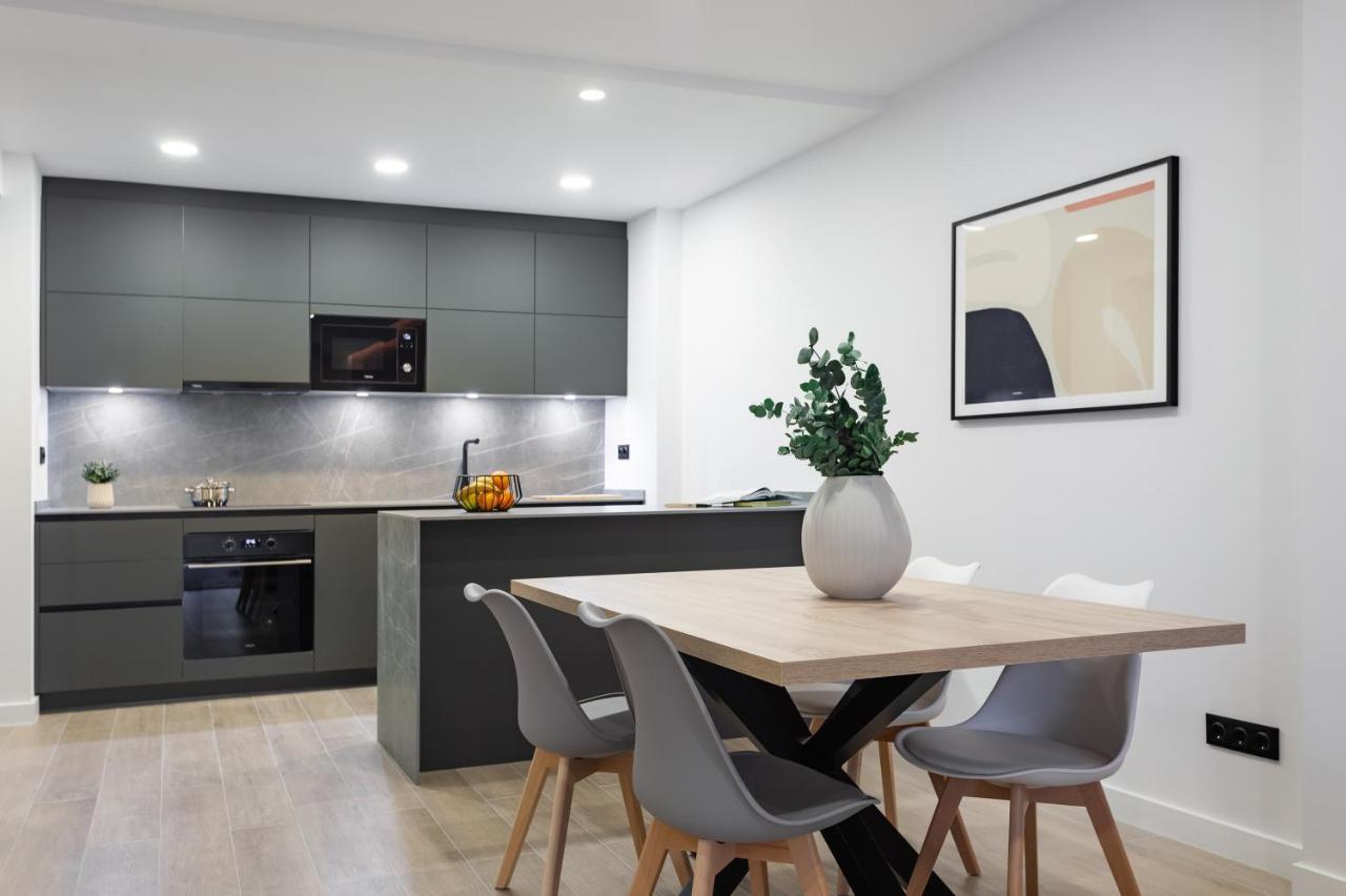 Apartsnoubcn Equador Les Corts Barselona Dış mekan fotoğraf